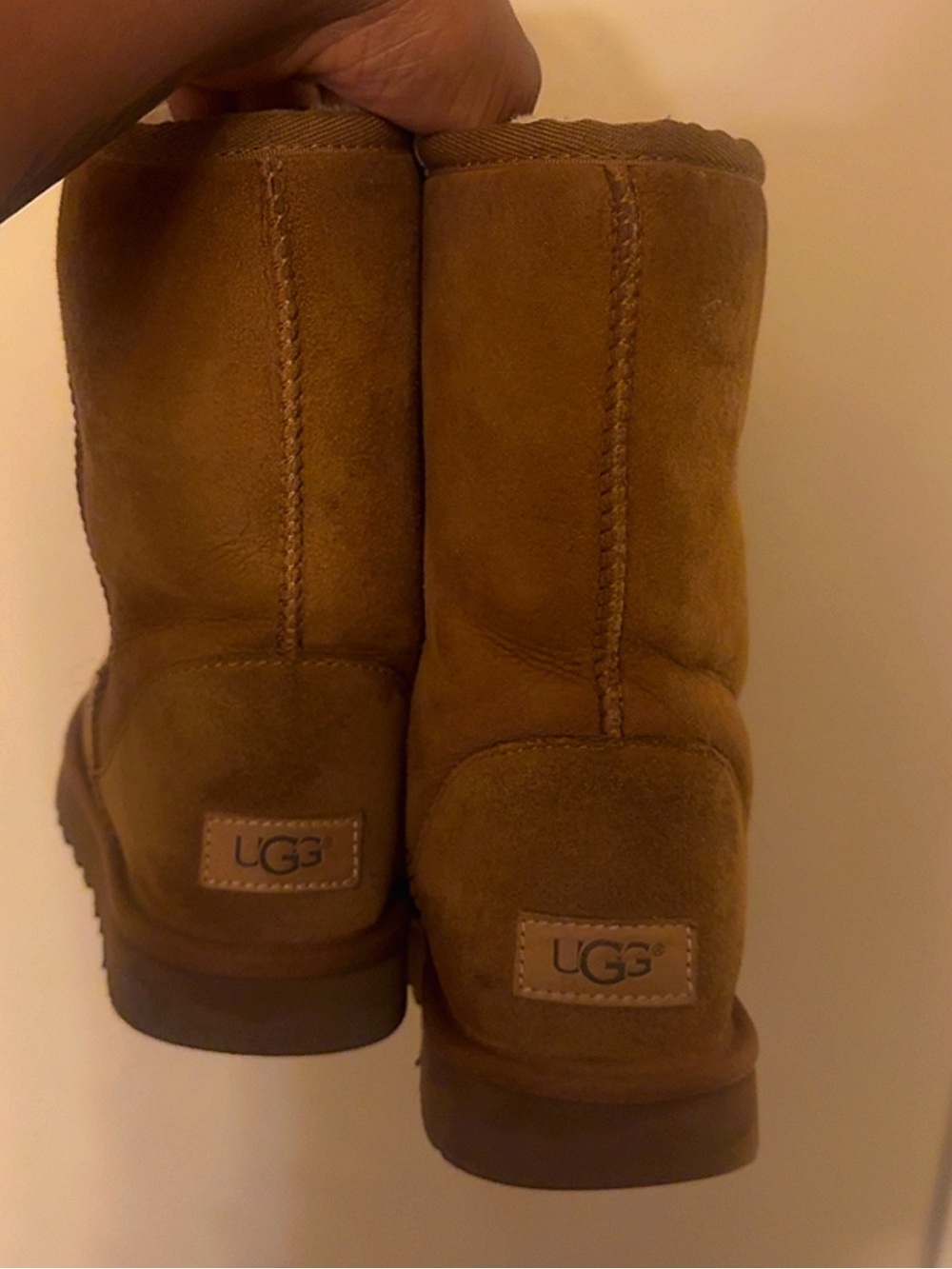 UGG Classic Boot - Chestnut Brown